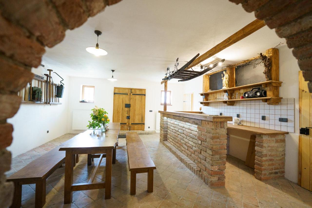 Apartmany Pausram Pouzdrany Zewnętrze zdjęcie